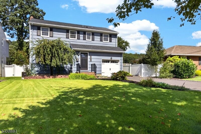 Property Photo:  2527 Mountain Ave  NJ 07076 