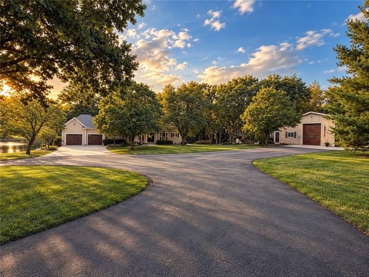 Property Photo:  10166 W 263rd Street  KS 66053 