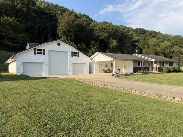 Property Photo:  426 Little Fudges Creek Road  WV 25504 