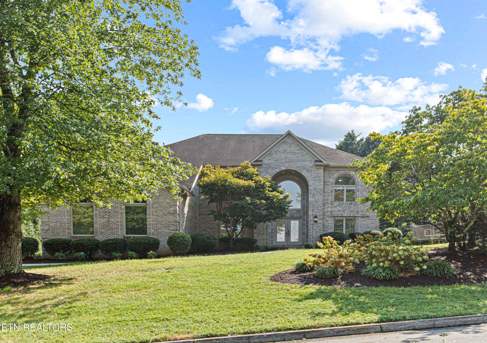 Property Photo: 1613 Bingham Drive TN 37922