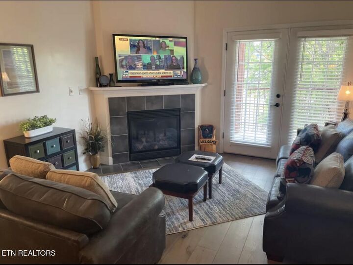 Property Photo:  527 River Place Way Unit 524  TN 37862 