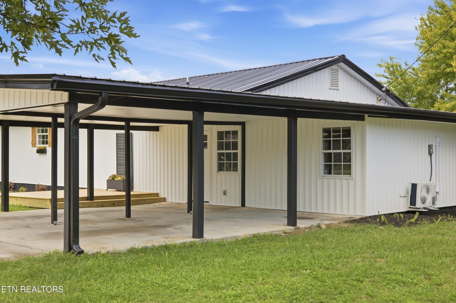Property Photo:  277 Reids Lane  TN 37381 