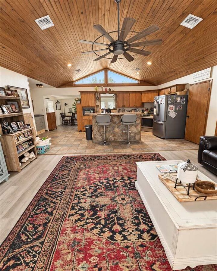 Property Photo:  179520 Ledford Ln  OK 73529 