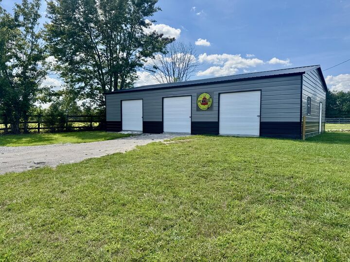 Property Photo: 960 Charlie Norris Road KY 40475