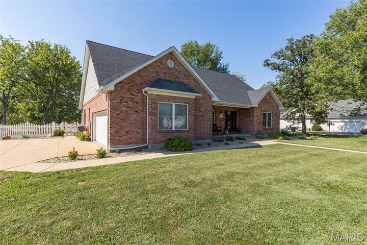 Property Photo:  1114 Springbrook Park Drive  MO 63640 