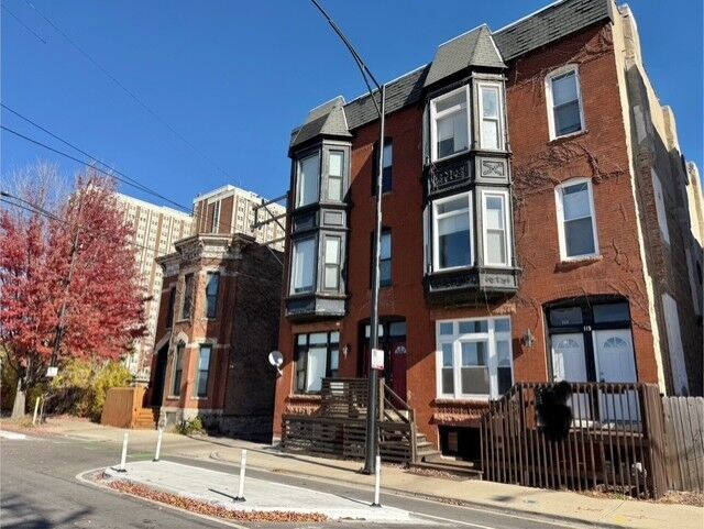 Property Photo:  115 S Paulina Street 3  IL 60612 