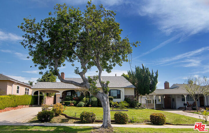 Property Photo:  414 University Avenue  CA 91504 