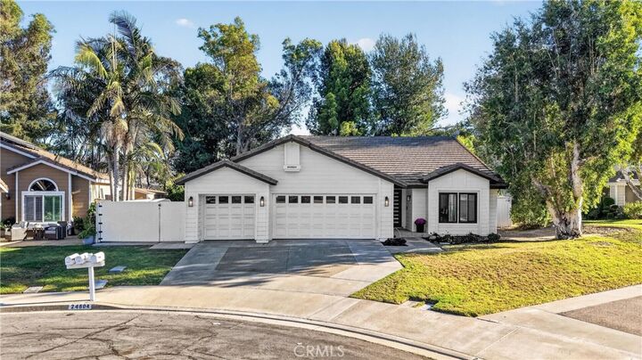 Property Photo:  24604 Via Vallarta  CA 92887 