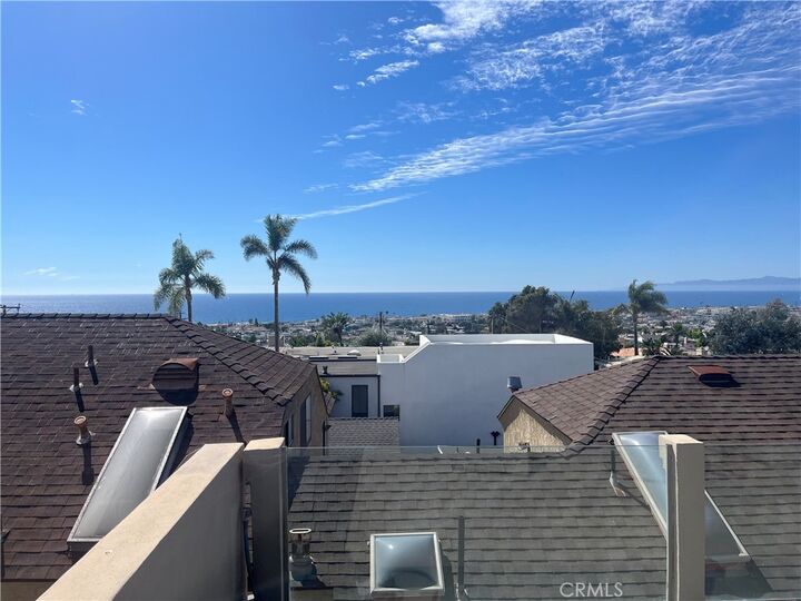 Property Photo:  735 Longfellow Avenue  CA 90254 