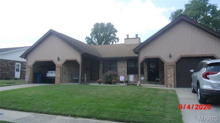 Property Photo:  3158 Yale Drive  IL 62040 
