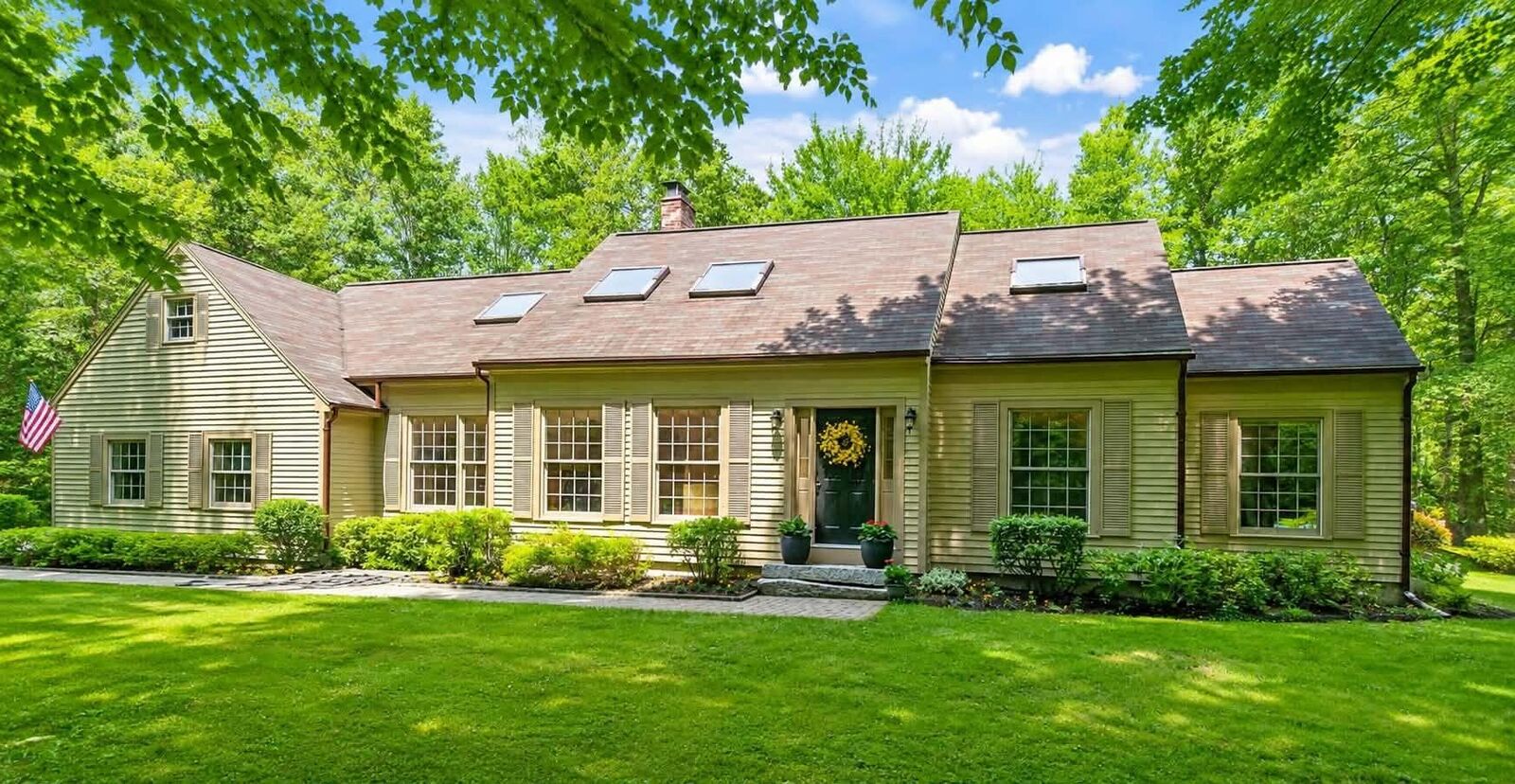 Property Photo:  31 Pheasant Run Road  ME 04917 