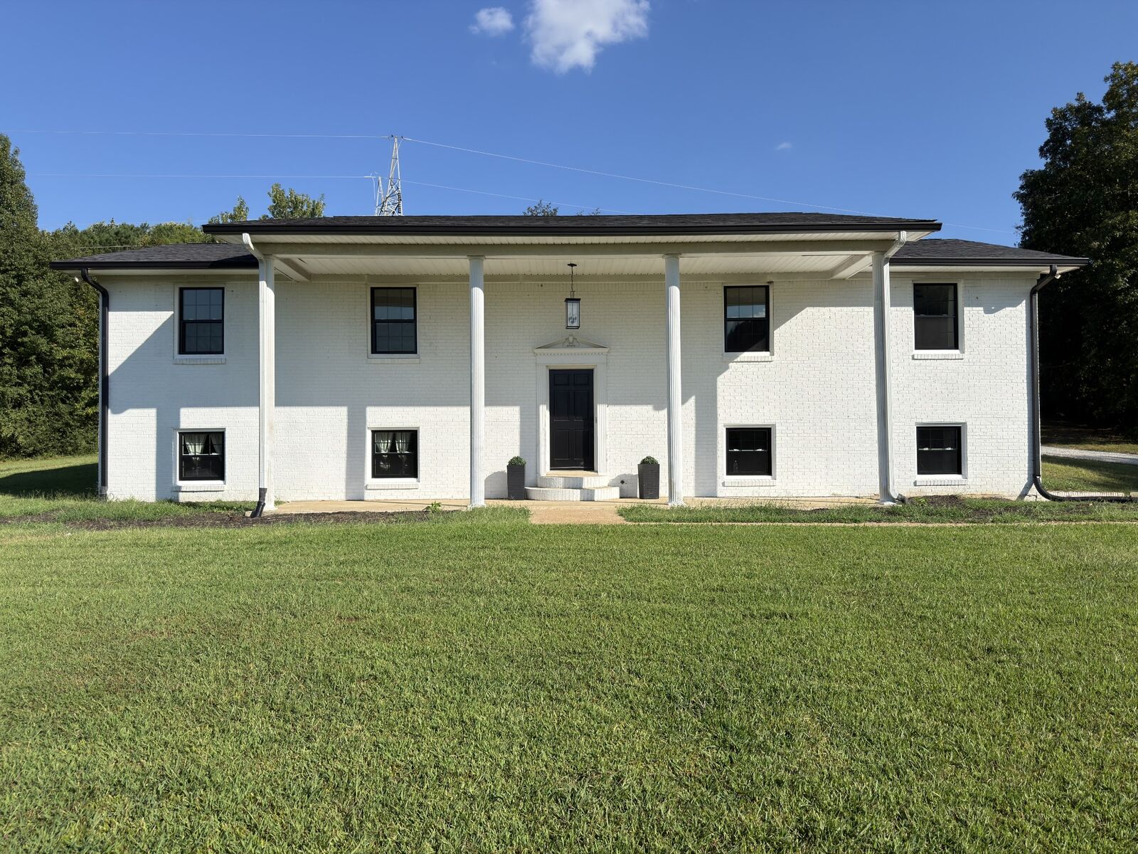 Property Photo:  2315 Grandview  TN 38464 