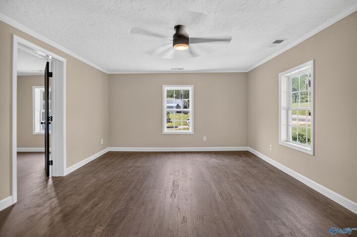 Property Photo: 1080 Clanton Street SW AL 35954
