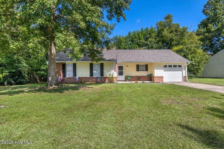 Property Photo:  507 Crissy Drive  NC 28540 