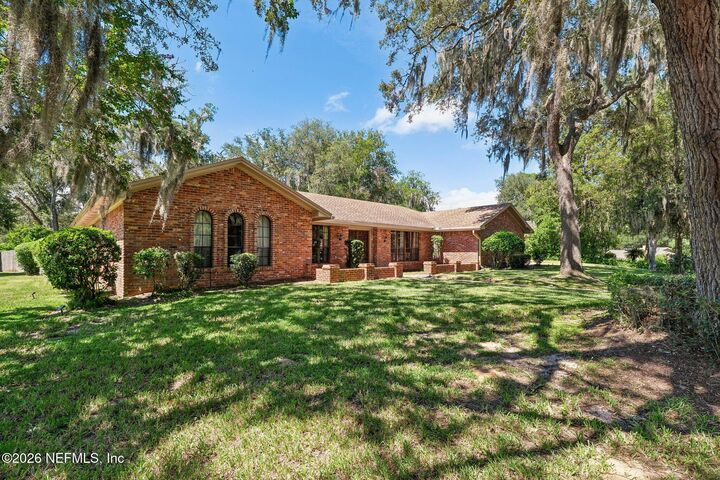 Property Photo:  4134 Whispering Oaks Drive E  FL 32277 