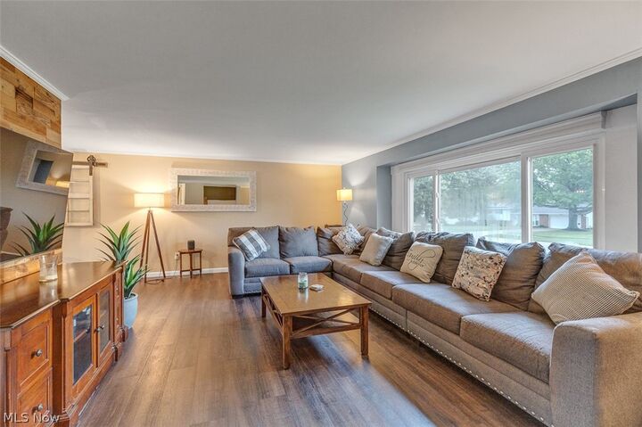 Property Photo:  8902 Lincolnshire Boulevard  OH 44149 