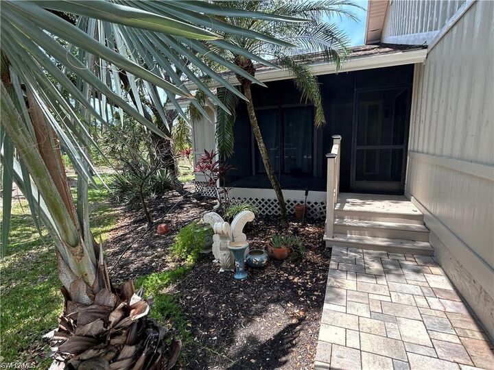 Property Photo:  17745 Grande Bayou Ct  FL 33908 