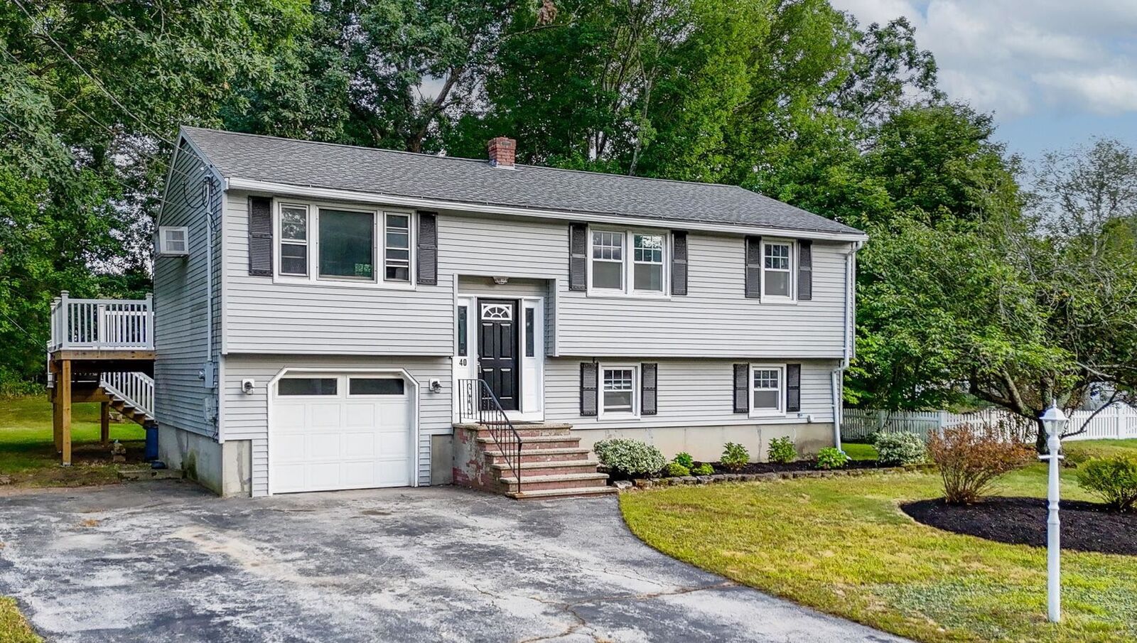 Property Photo:  40 Lou Avenue  NH 03079 