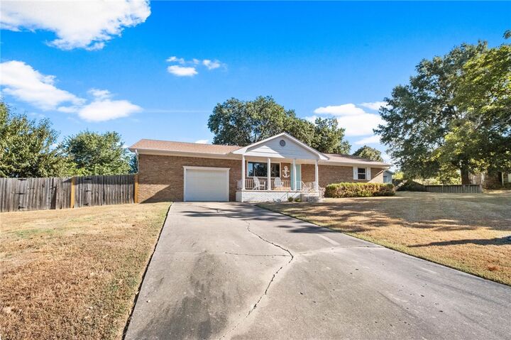 Property Photo: 336 Eastwood Drive AR 72753