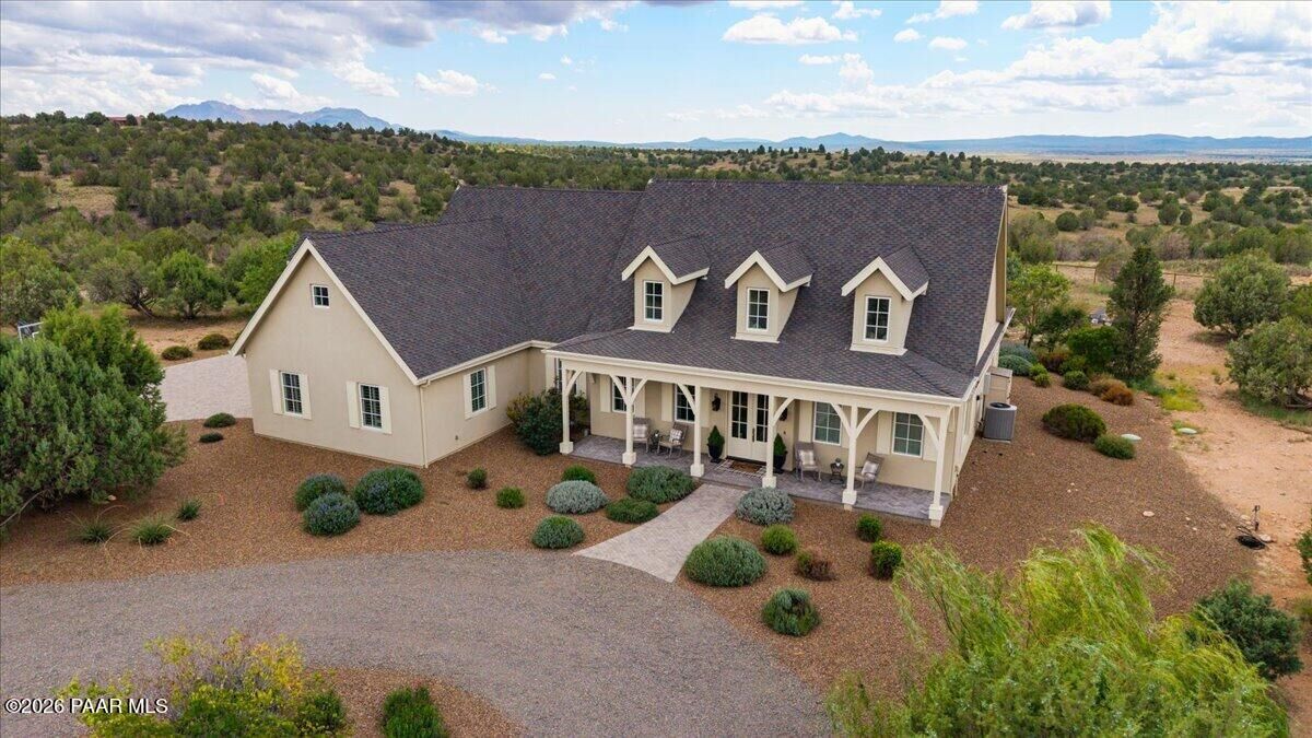 Property Photo:  6701 W Rambling Road  AZ 86305 