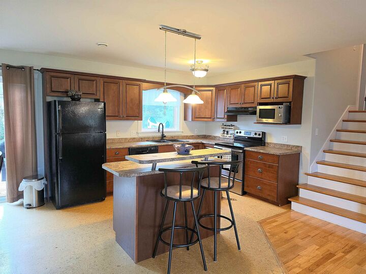 Property Photo: 38 Sandlewood Street PE C1E 0A6