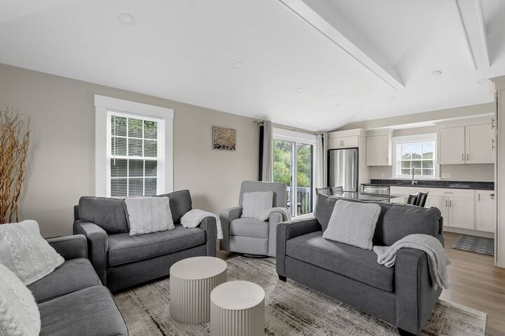 Property Photo: 550 Jerusalem Rd 6 MA 02025