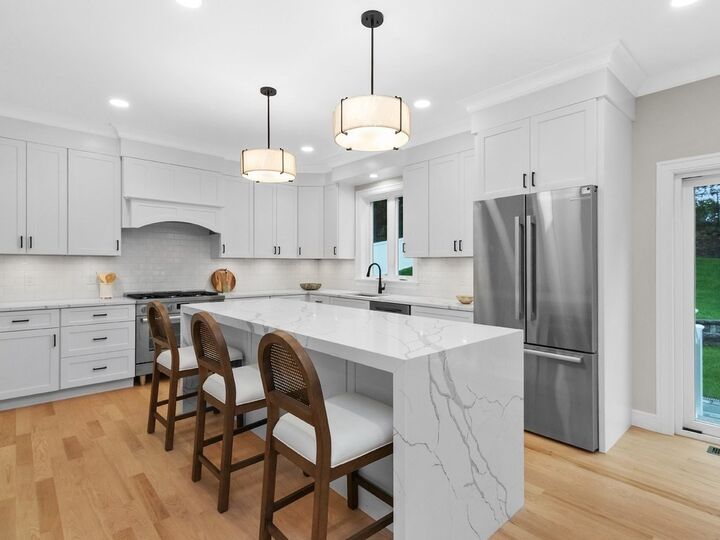 Property Photo:  113 Warwick Avenue  MA 02452 