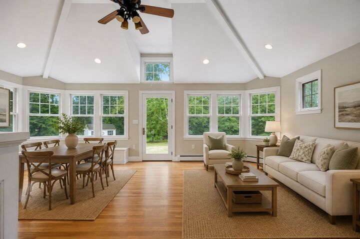 Property Photo:  9 Felton Ln  MA 01985 