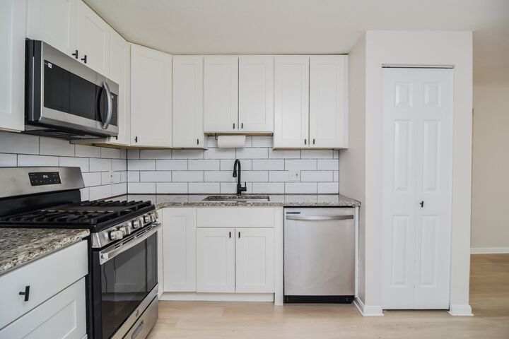 Property Photo:  8 Kenmar Drive 55  MA 01821 