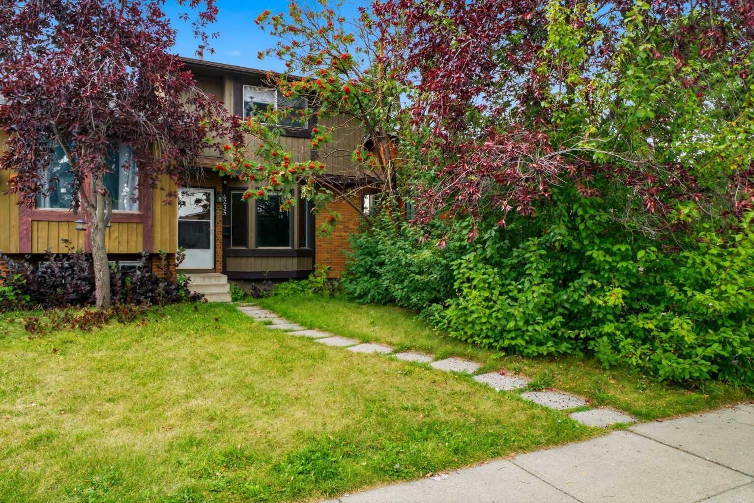 Property Photo: 4235 49 Street NE AB T1Y 4T6