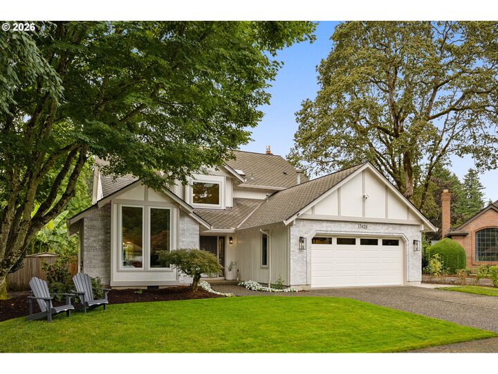 Property Photo: 17423 Schalit Way OR 97035