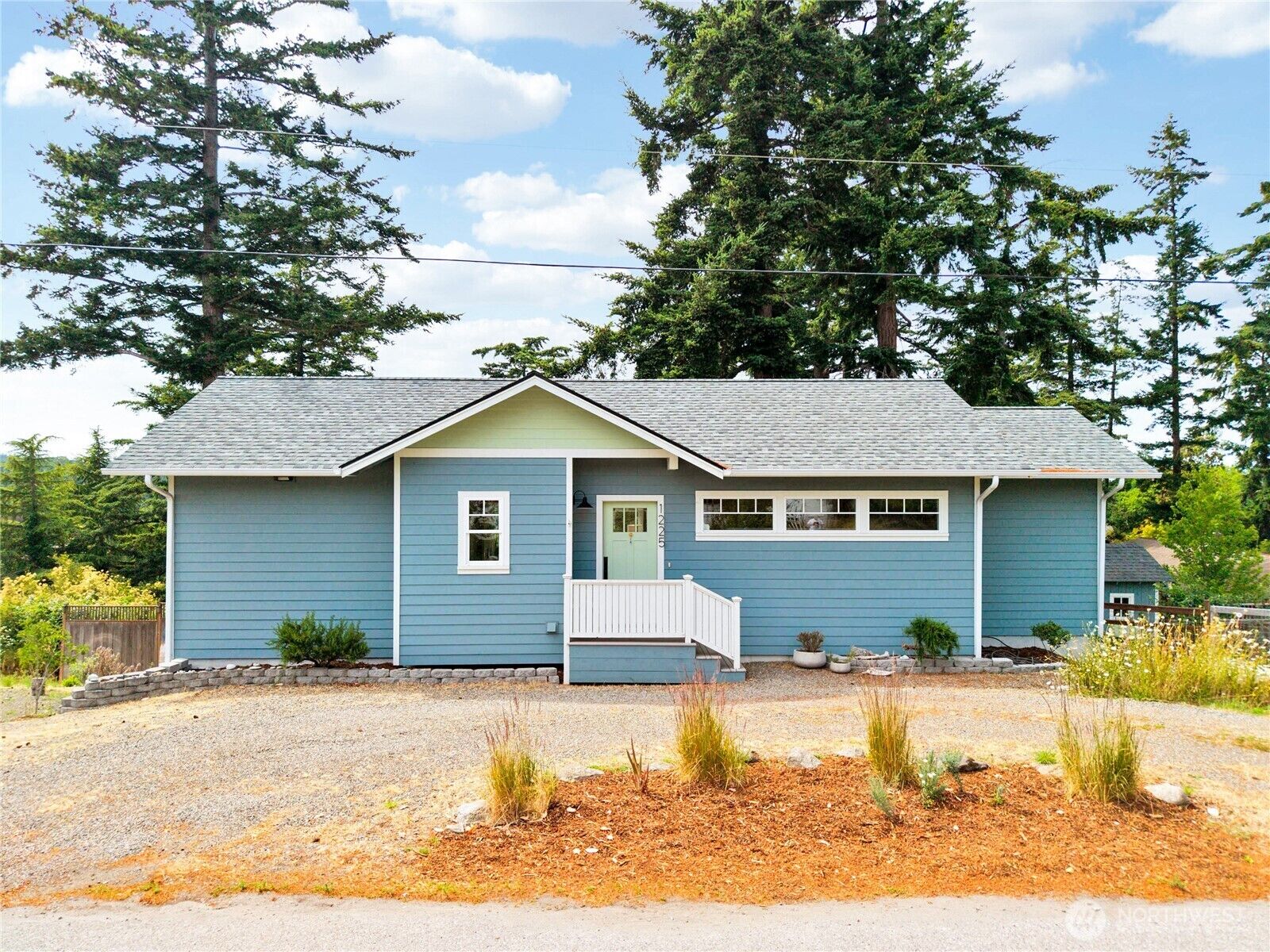 Property Photo:  1225  Cherry Street  WA 98368 