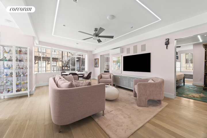Property Photo:  15 W 12th Street 11ae  NY 10011 