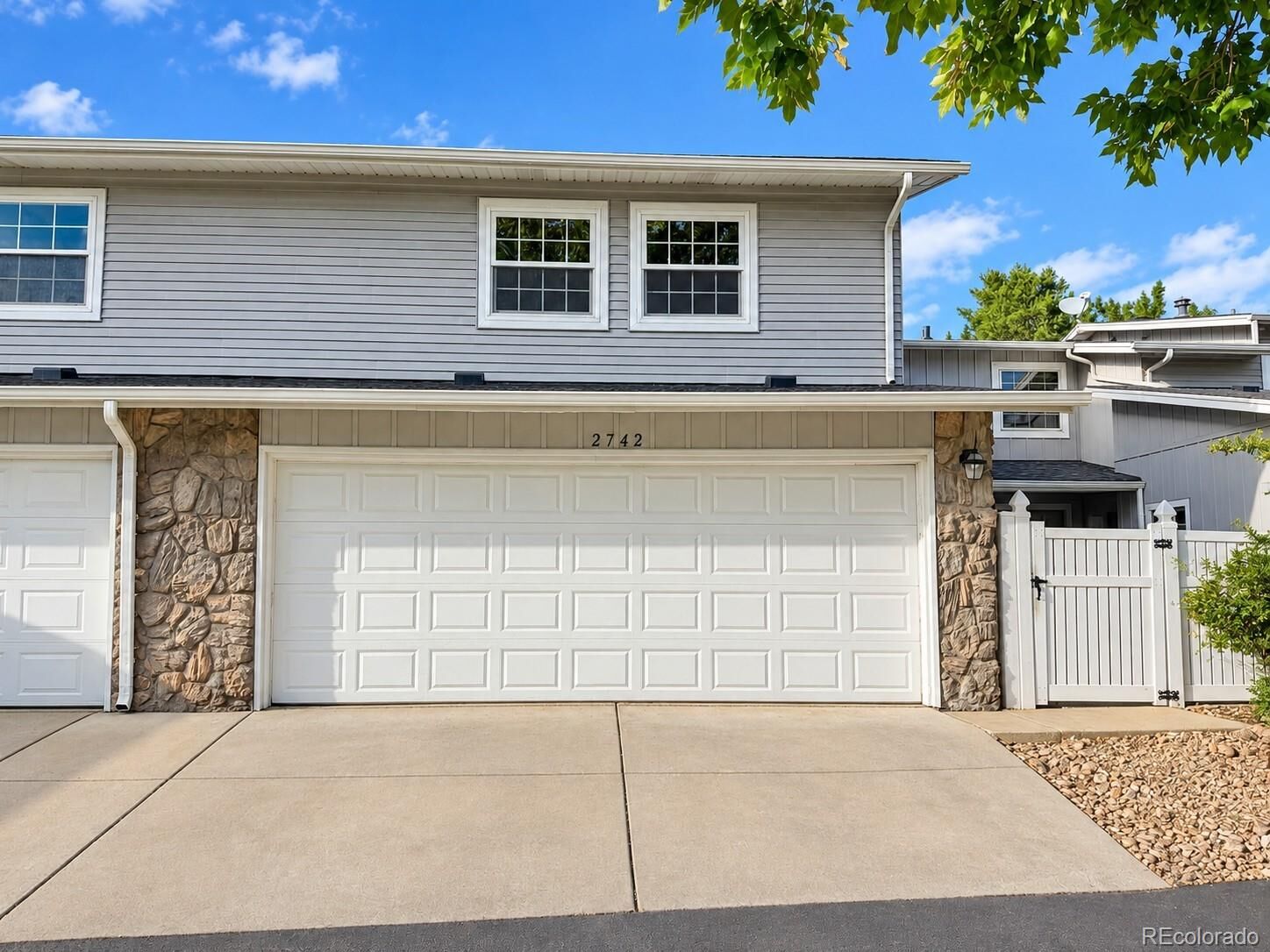 Property Photo:  2742 S Xanadu Way  CO 80014 