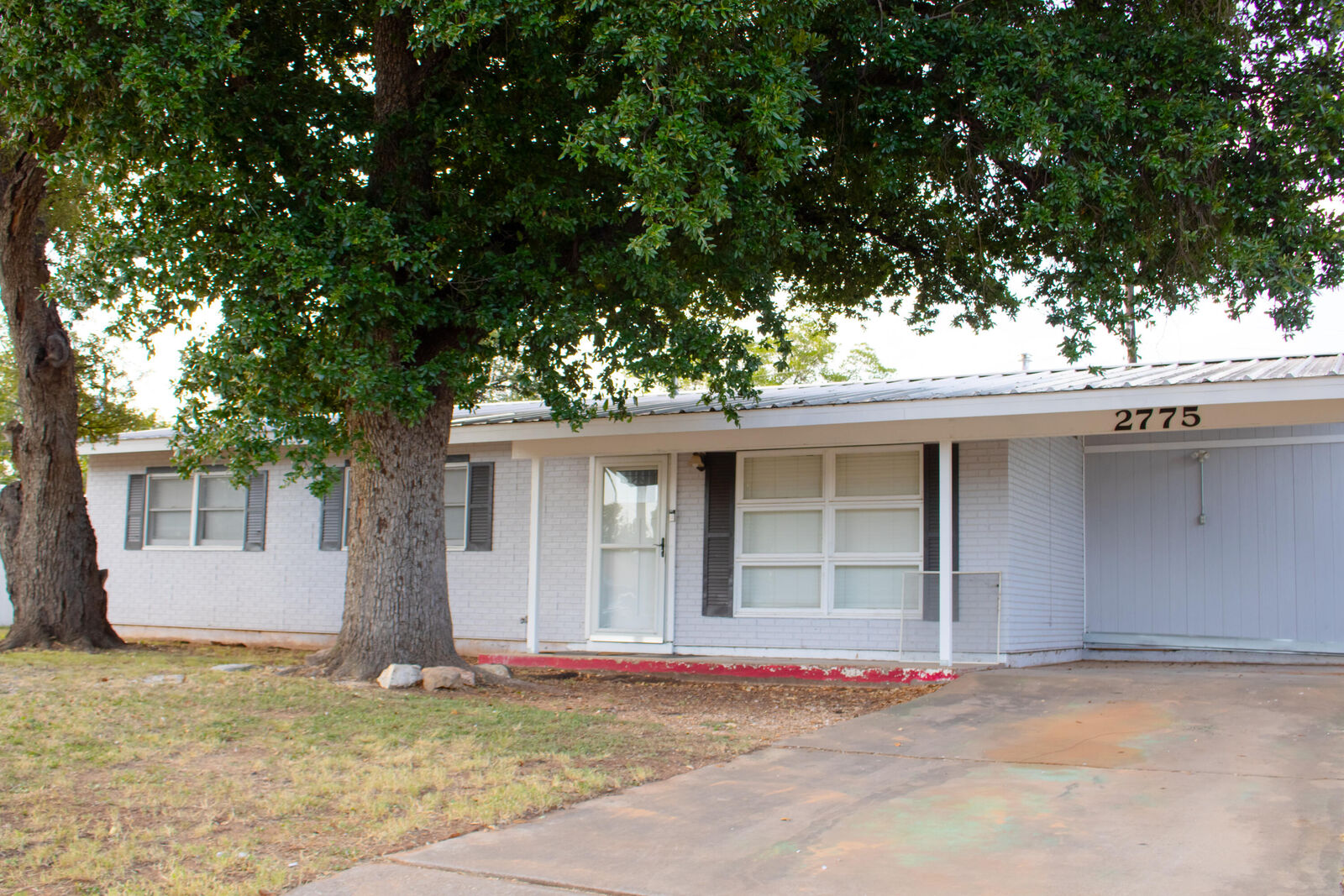 Property Photo:  2775 Oxford Avenue  TX 76904 