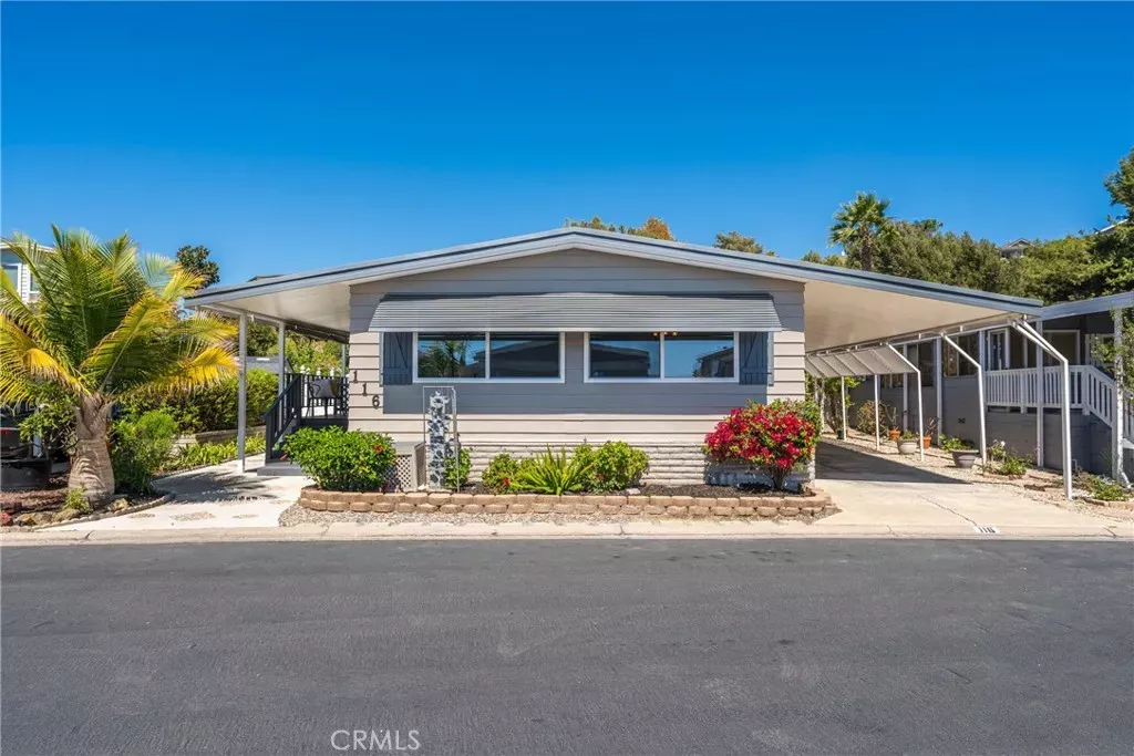 Property Photo: 116 Mira Adelante CA 92673