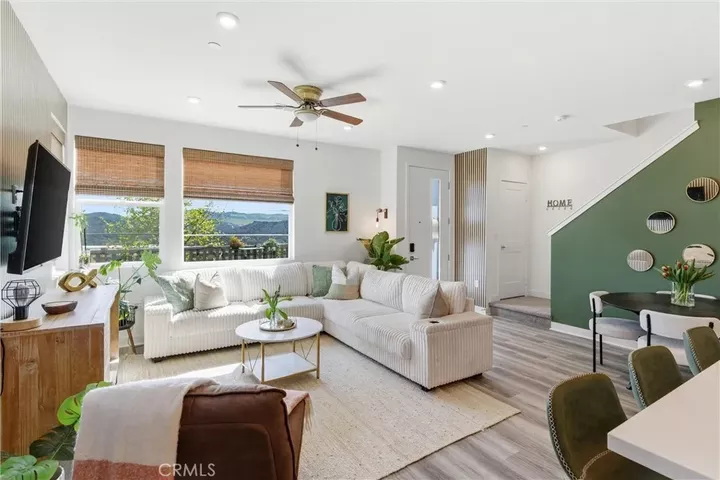 Property Photo:  116 Sunstone Place  CA 92694 