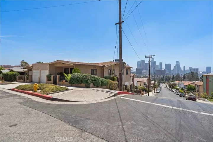 Property Photo: 1024 Figueroa Terrace CA 90012