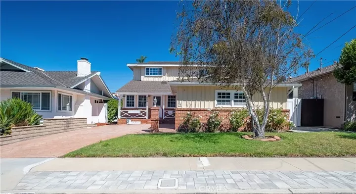 Property Photo:  504 Kansas  CA 90245 