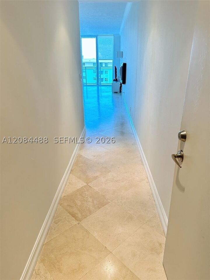 Property Photo: 3000 S Ocean Dr 1606 FL 33019