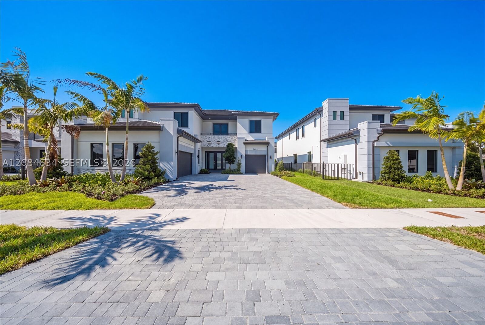 Property Photo:  19581 NE 14th Ave  FL 33179 