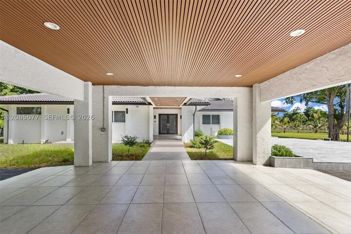 Property Photo:  3351 SW 132nd Ave  FL 33027 