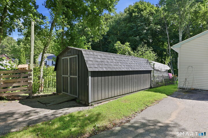 Property Photo:  3 Bristol Street  CT 06226 