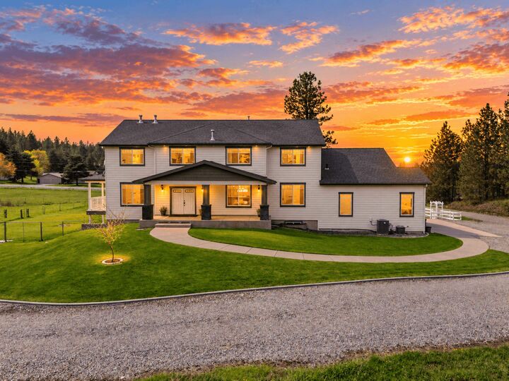 Property Photo:  4127 S Sullivan Rd  WA 99037 