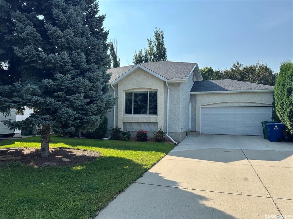 Property Photo:  419 Perehudoff Crescent  SK S7N 4H1 