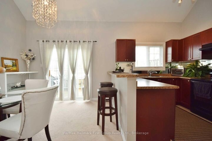 Property Photo:  44 Wicker Park Way  ON L1R 0E1 