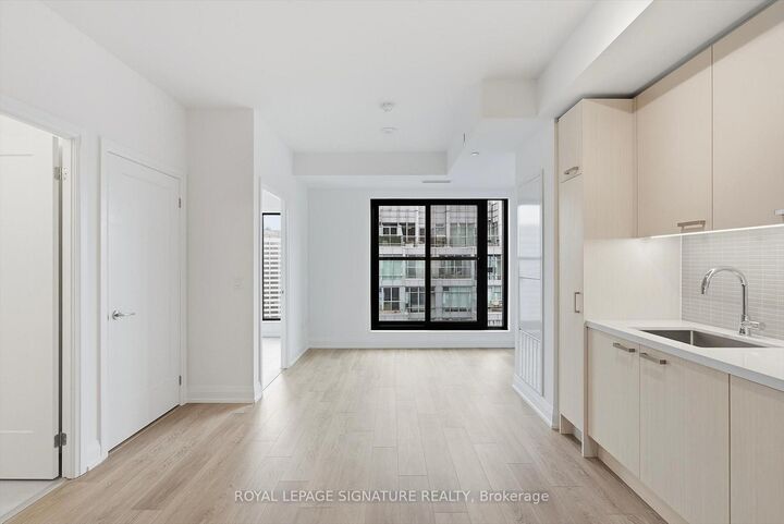 Property Photo:  20 Soudan Avenue 3409  ON M4S 0E2 
