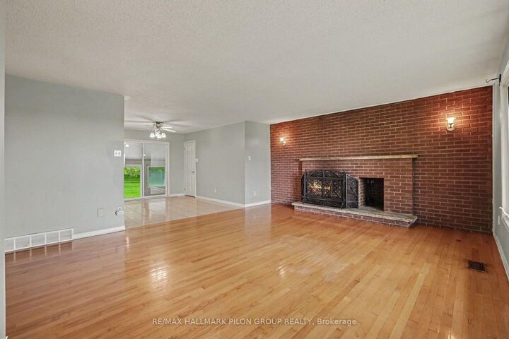 Property Photo: 4987 Frank Kenny Road ON K0A 3H0