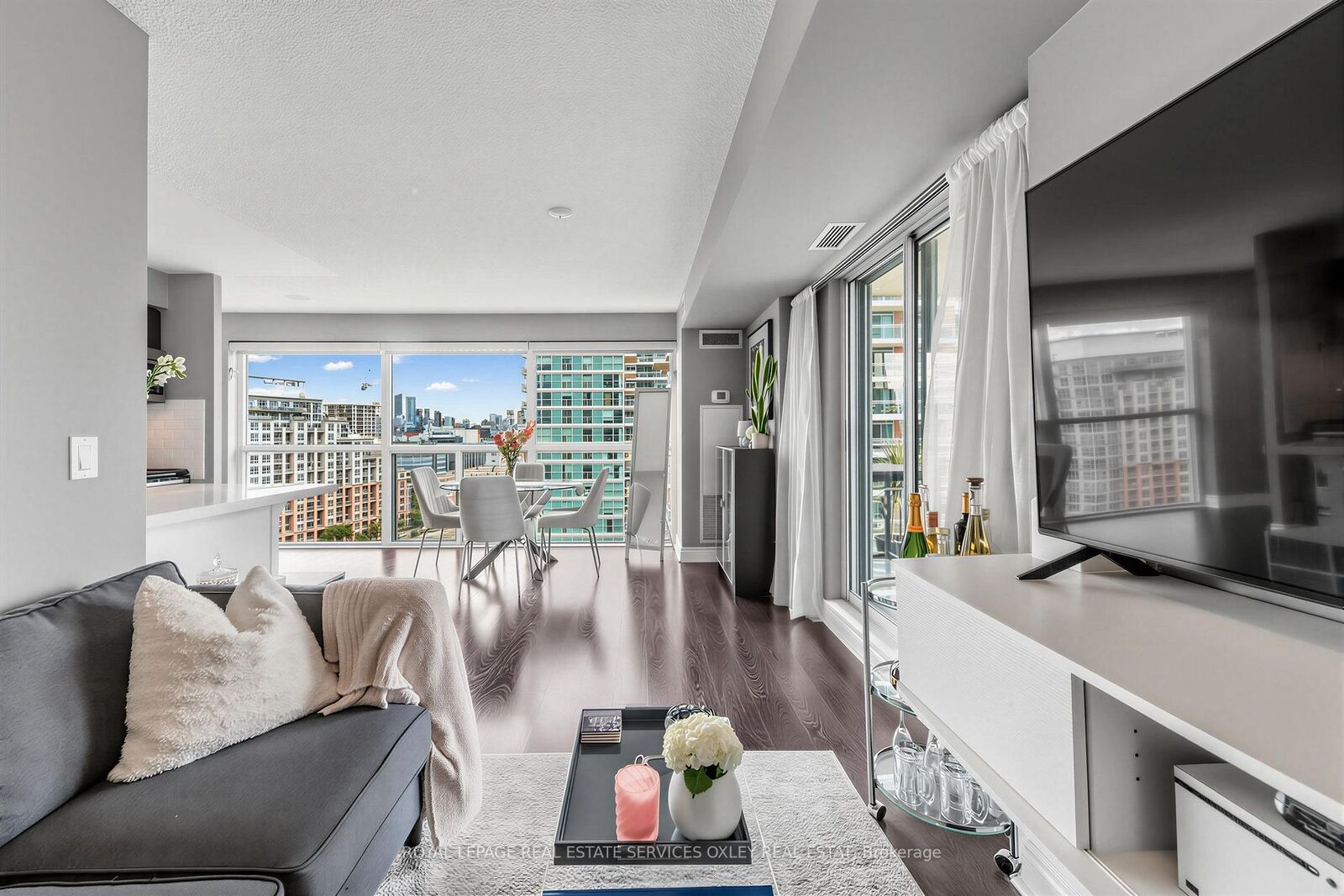 Property Photo:  100 Western Battery Road 1102  ON M6K 3S2 