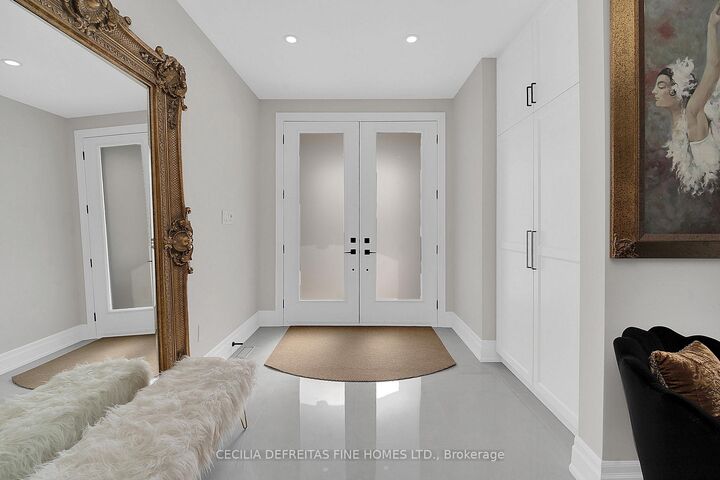 Property Photo:  109 Alex Campbell Crescent  ON L7B 0C1 